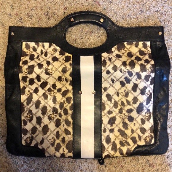L.A.M.B Clutch - Picture 3 of 8